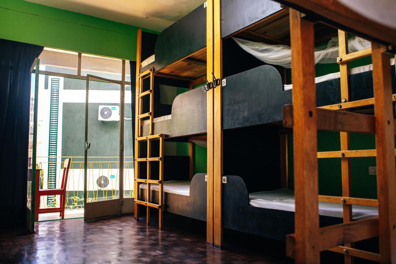 Madagascar Underground Hostel Antananarivo Buitenkant foto